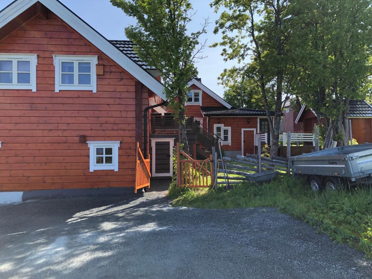 Aaroybukt Guesthouse Aroybukta Buitenkant foto